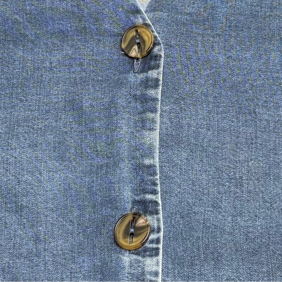 SOFT SURROUNDINGS Chambray Button-Up Blouse Medium V-Neck 3/4 Sleeve Tencel Blue - Picture 7 of 11